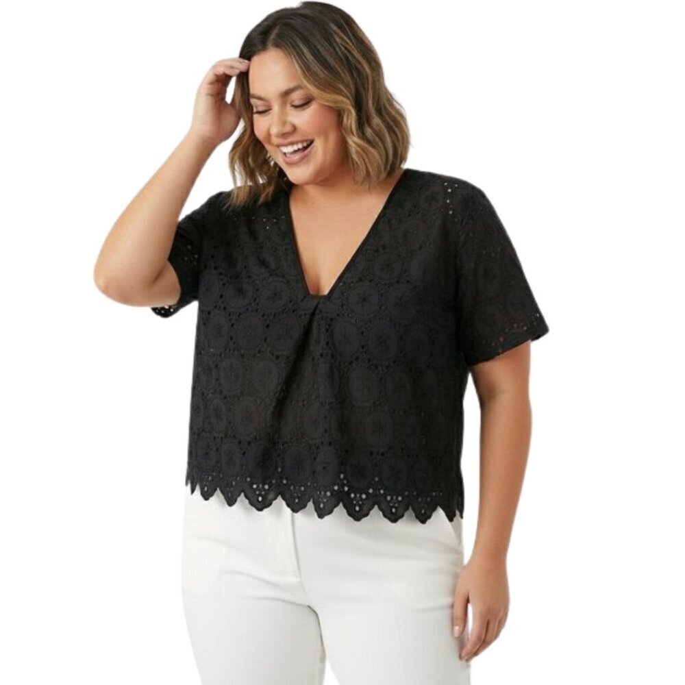 Shein Curve Black Eyelet Scalloped Hem Blouse 3X Plus Boho JIT17593480